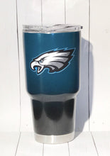 Load image into Gallery viewer, Philadephia Eagles Ombre Tumbler
